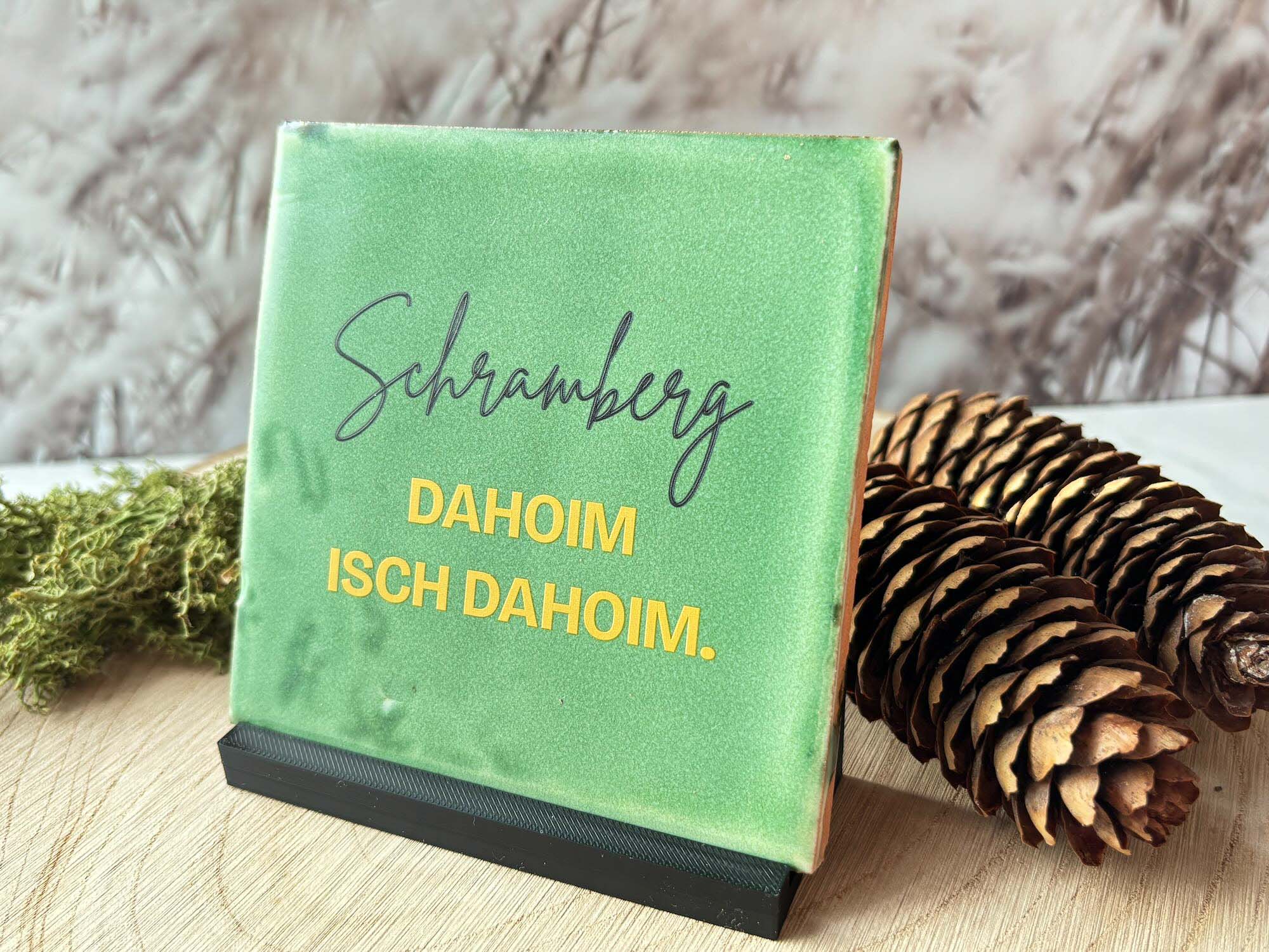 Schwarzwald-Kachl | Schramberg dahoim isch dahoim