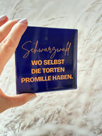 Schwarzwald-Kachl | Schwarzwald wo selbst die Torten Promille haben