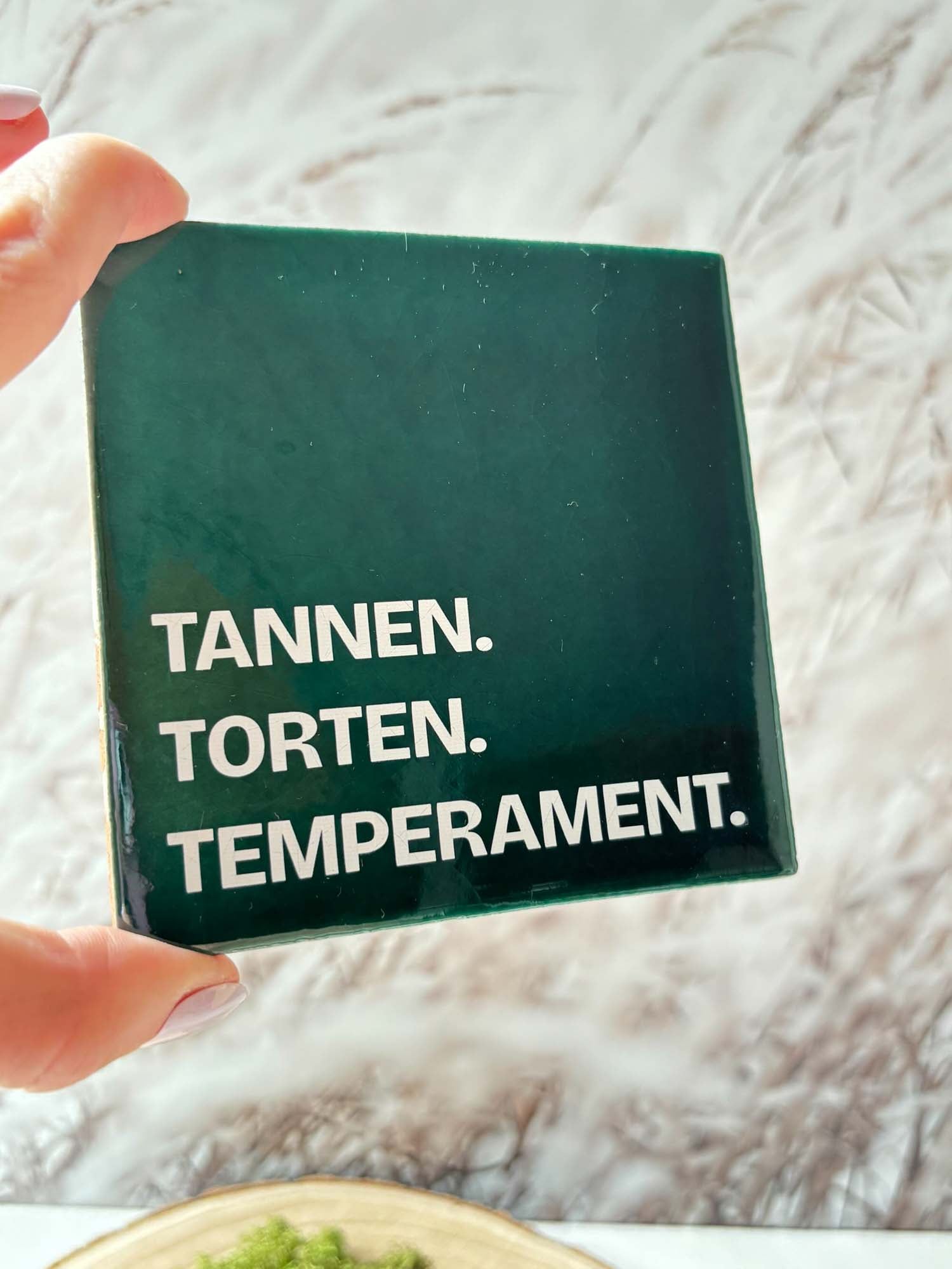 Schwarzwald-Kachl | Tannen Torten Temperament