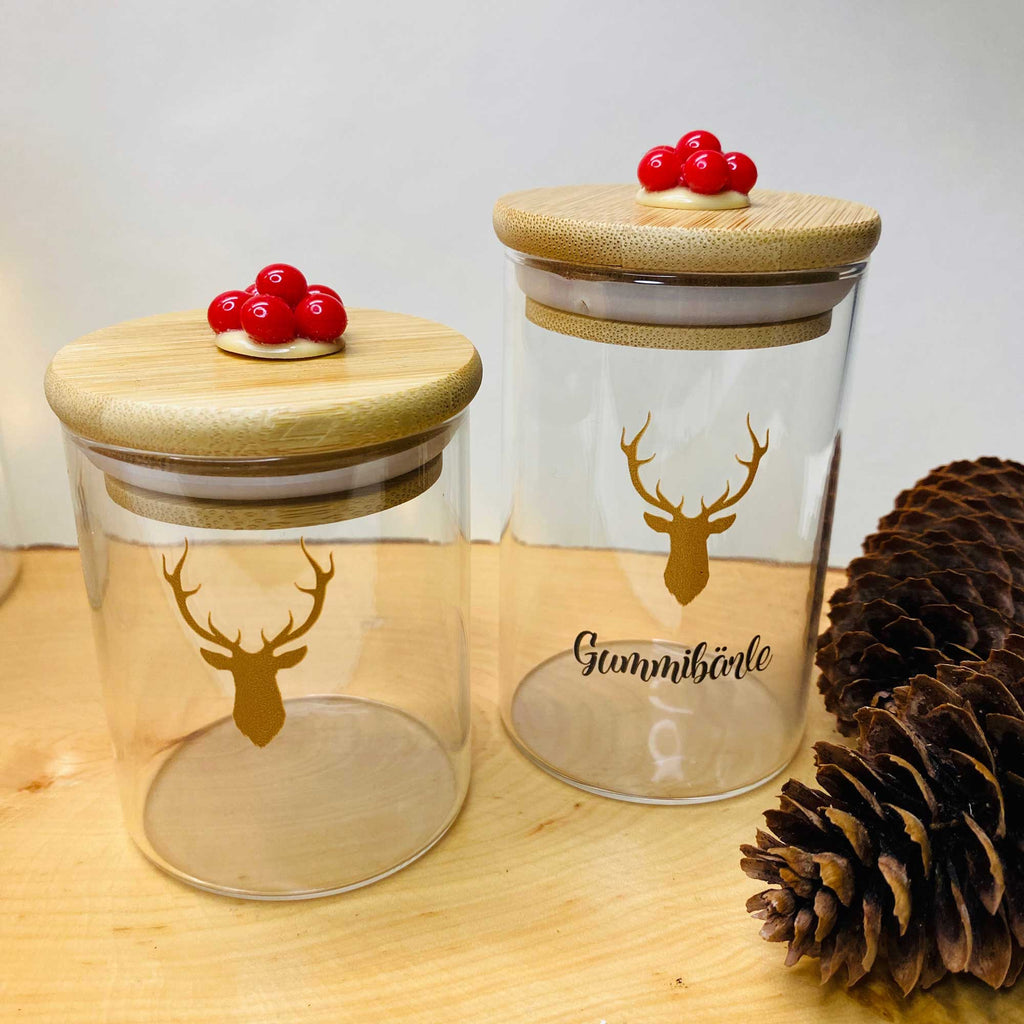Schwarzwaldglas mit Hirsch und Bollenhut Gr. S schmal